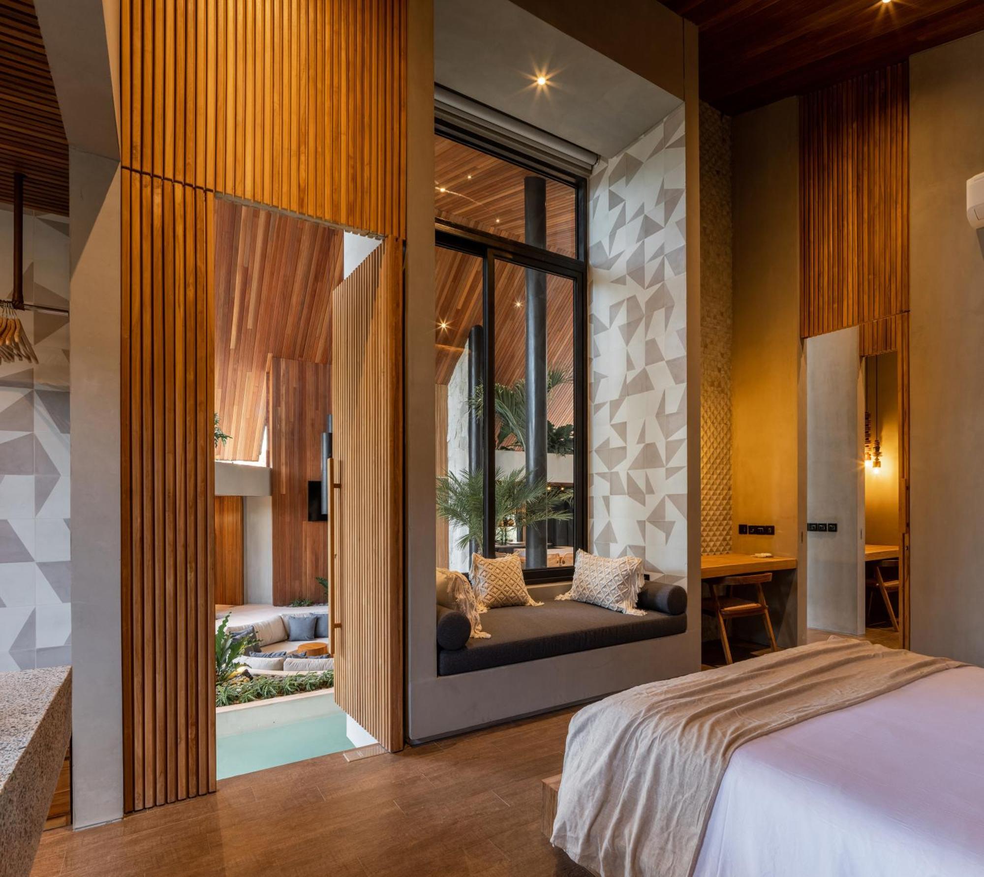 Villa Feh Bali By House Of Winds - Neo Tropical Eden Near Canggu เกอโรโบกัน ภายนอก รูปภาพ