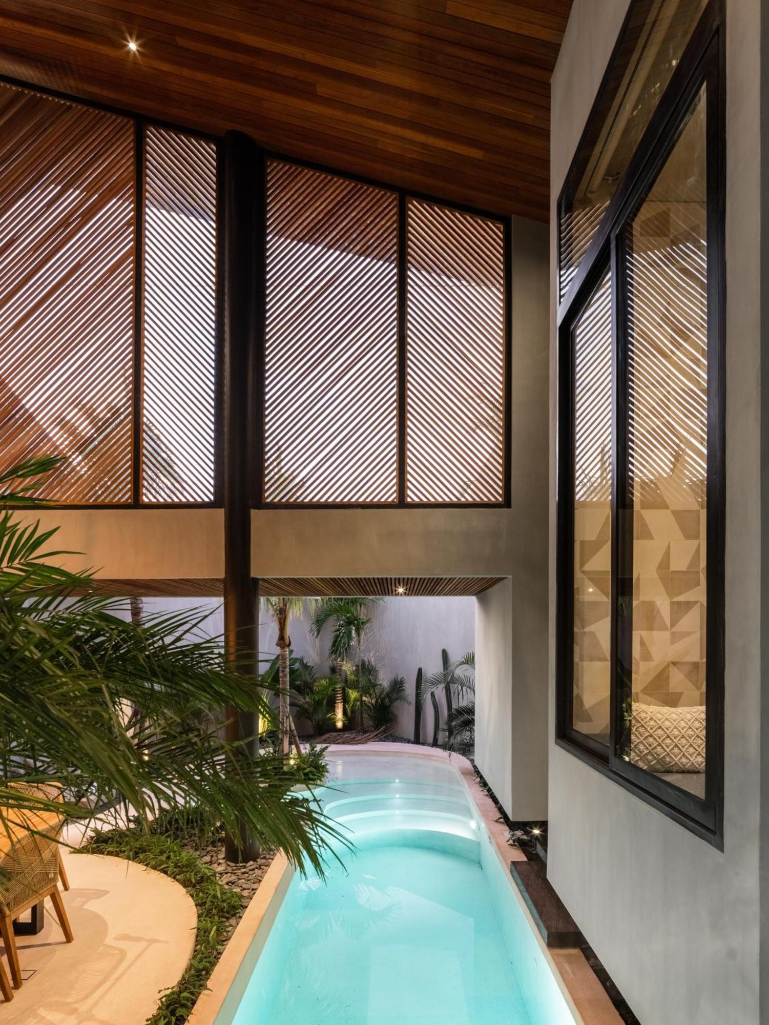 Villa Feh Bali By House Of Winds - Neo Tropical Eden Near Canggu เกอโรโบกัน ภายนอก รูปภาพ